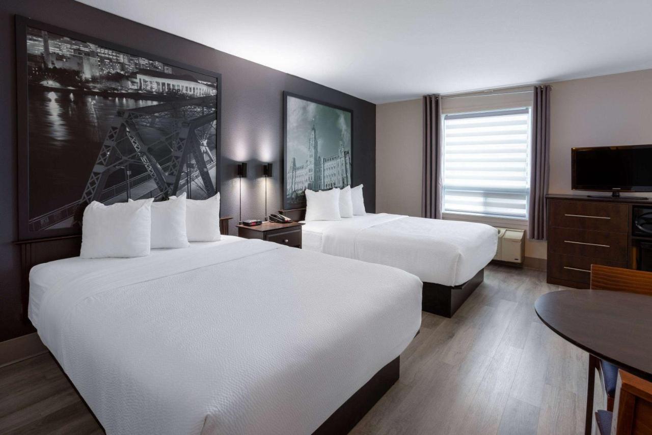 Super 8 By Wyndham Quebec Exteriér fotografie